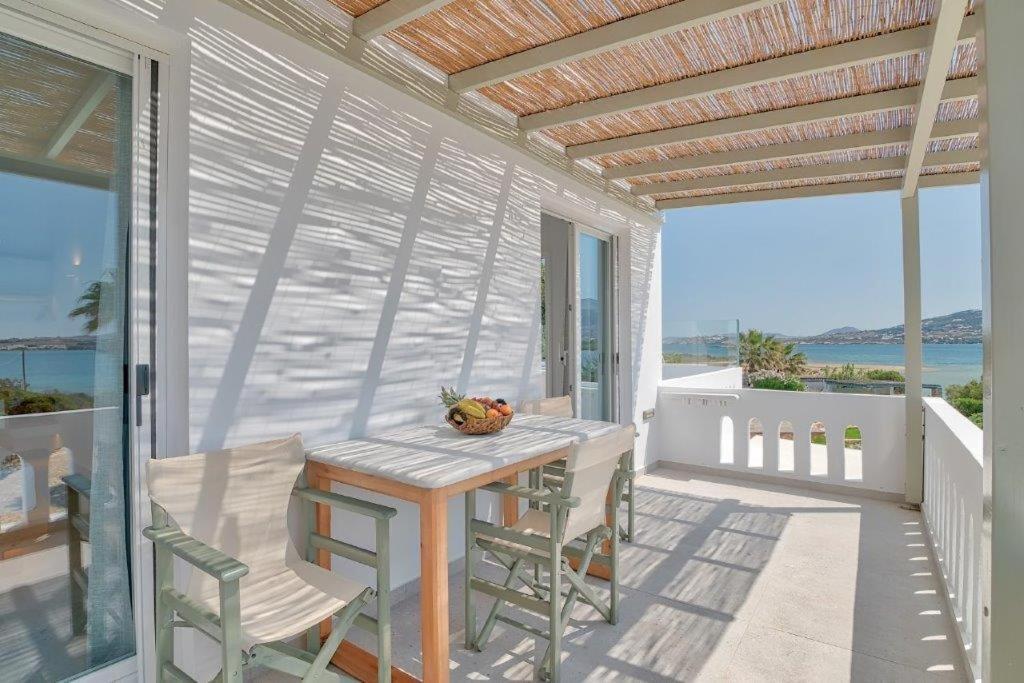 אנטיפארוס Marinatou Suites מראה חיצוני תמונה